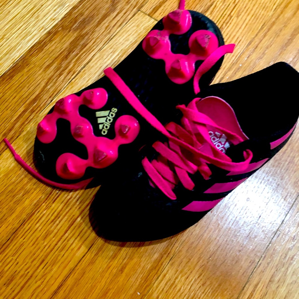 Adidas girls toddler size 10 soccer cleats